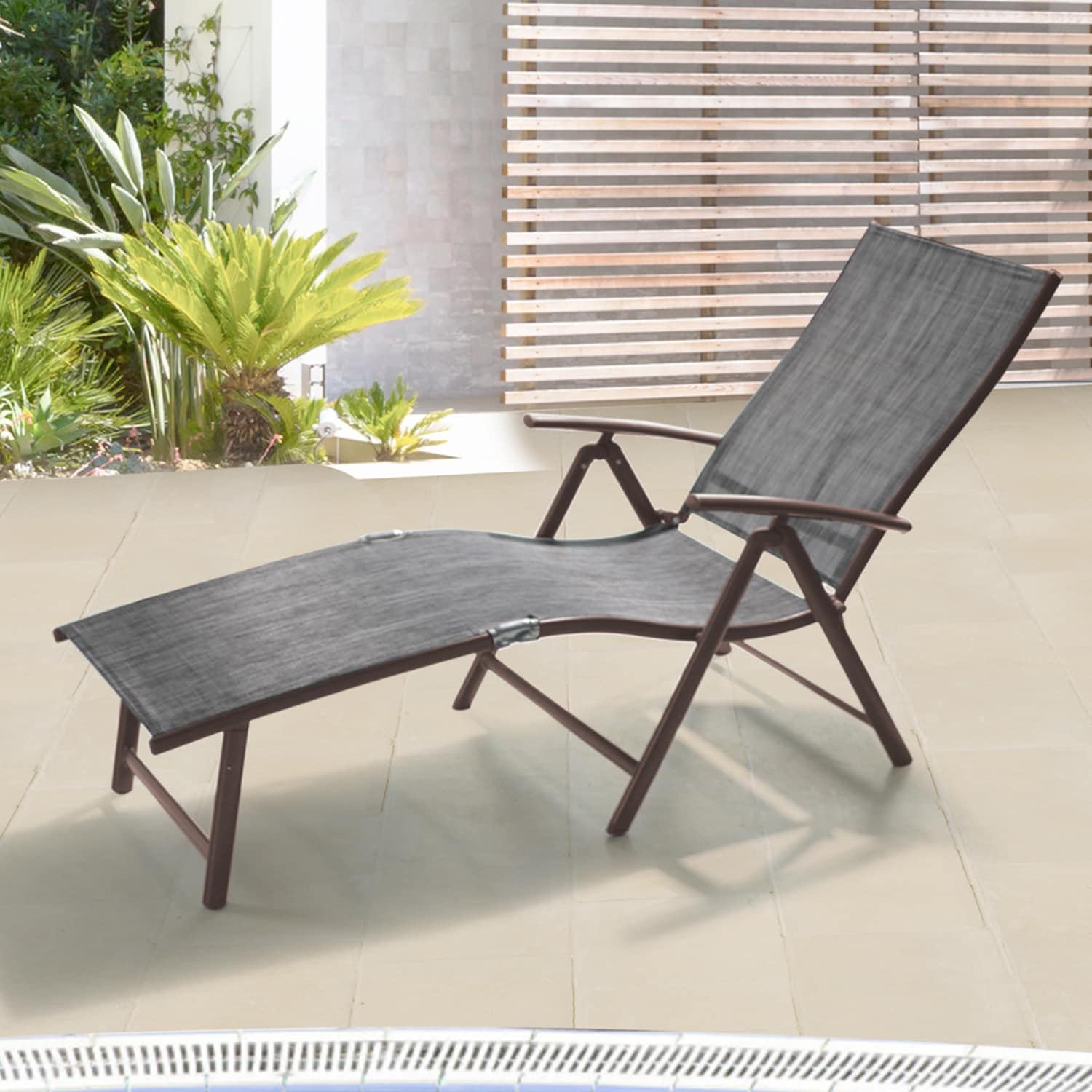 VredHom Outdoor Portable Folding Chaise Lounge Chair 70
