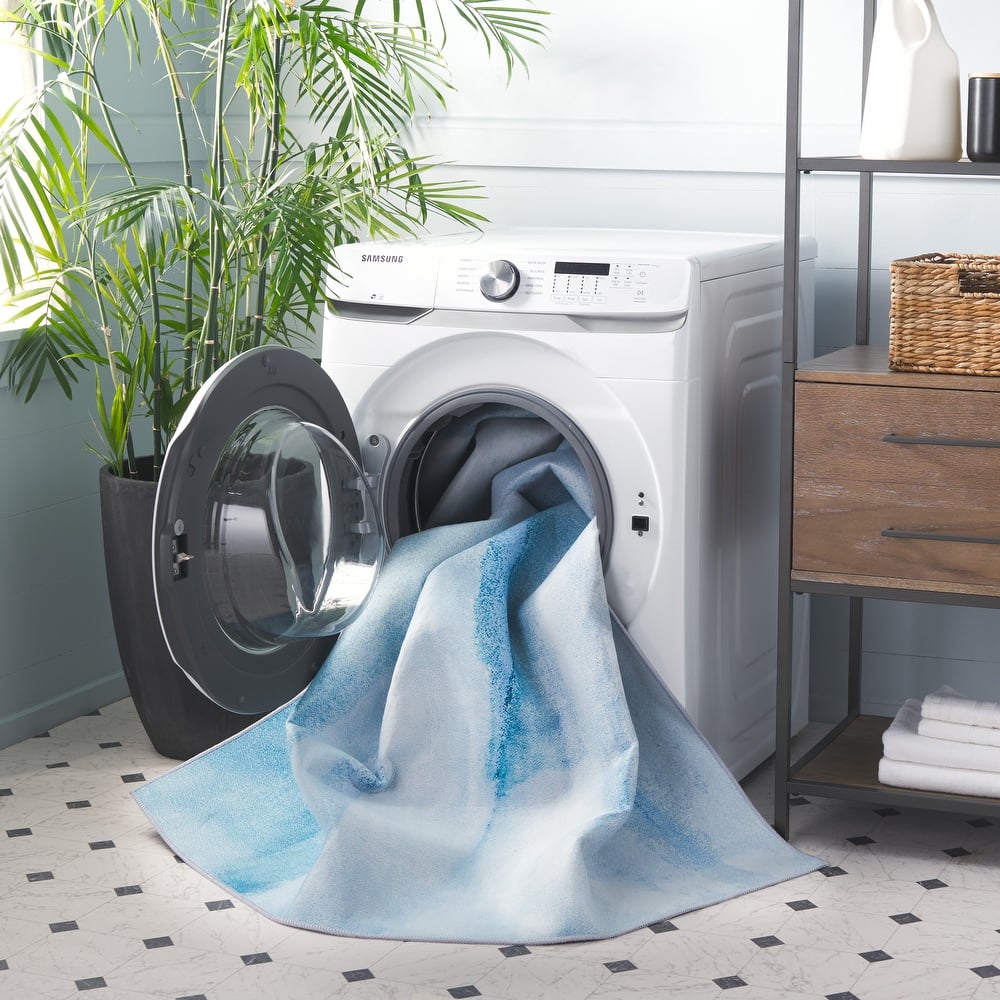 SAFAVIEH Tacoma Machine Washable Slip Resistant Winnifred Modern Abstract