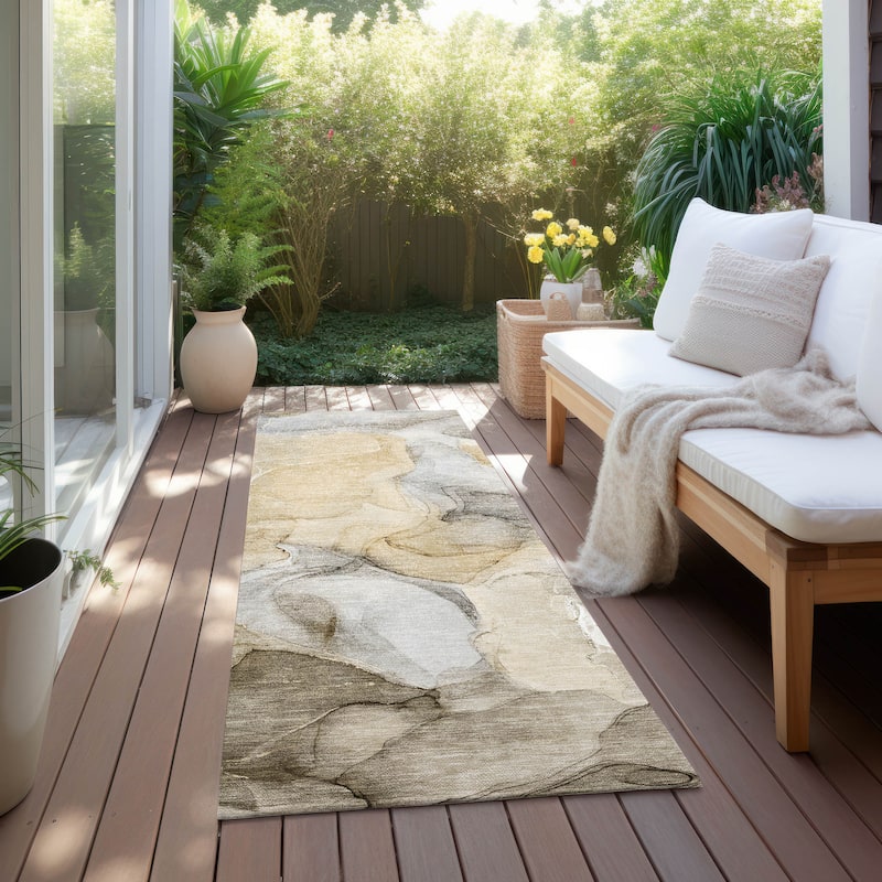 Machine Washable Indoor/ Outdoor Chantille Watercolor Brown Rug - Brown - 2'3" x 7'6"