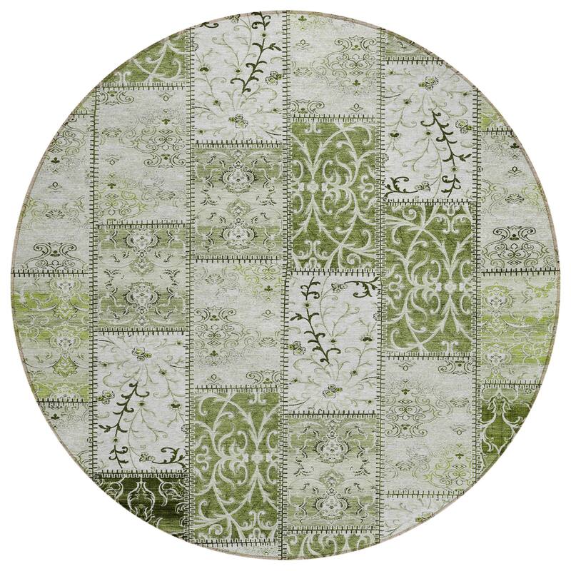 Machine Washable Indoor/ Outdoor Traditional Patchwork Chantille Rug