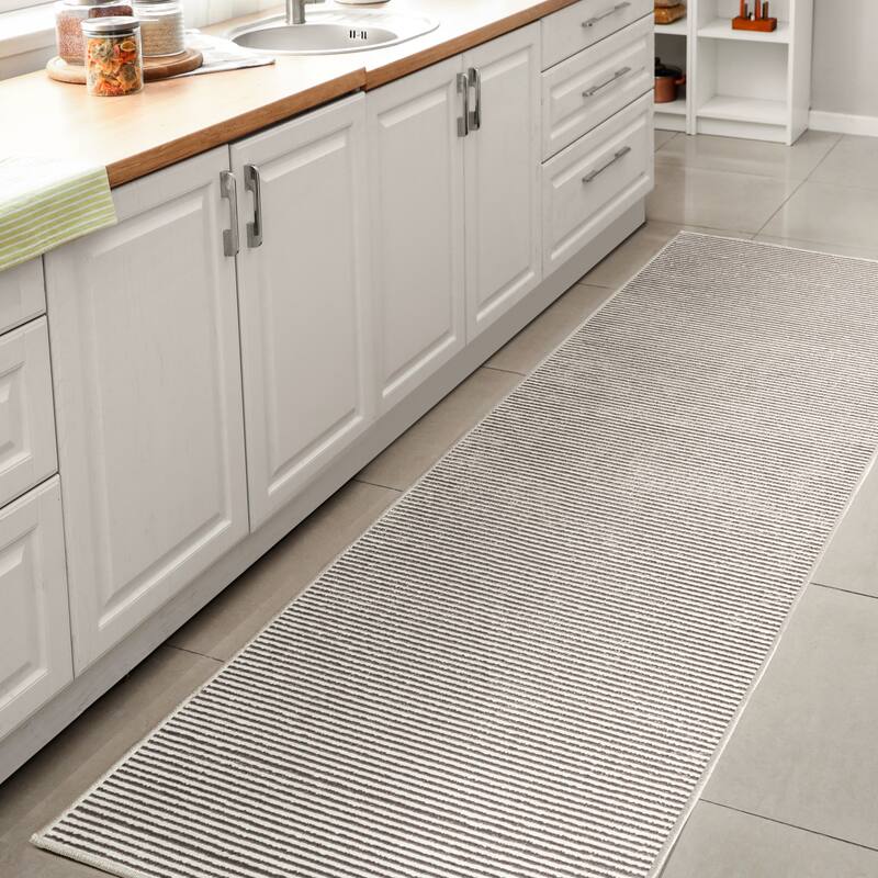 JONATHAN Y Athens Modern Minimalist Pinstripe High-Low Rug