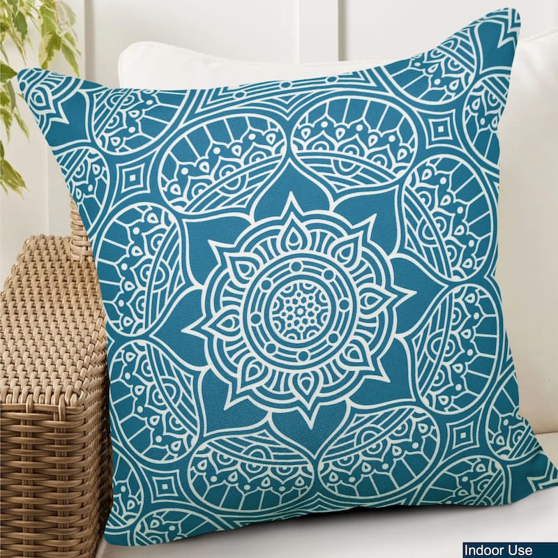 Decorative Indoor/Outdoor Reversible Throw Pillows with Insert (Set of 2)