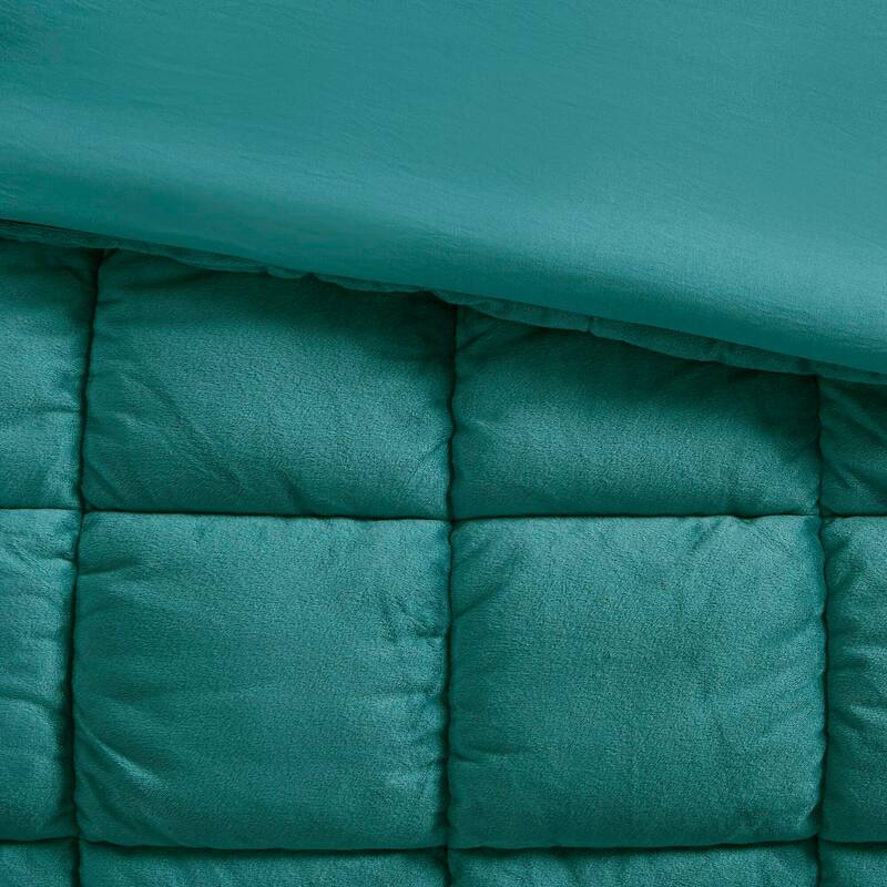 Intelligent Design Velvet Dream Puff 3 Piece Comforter Set