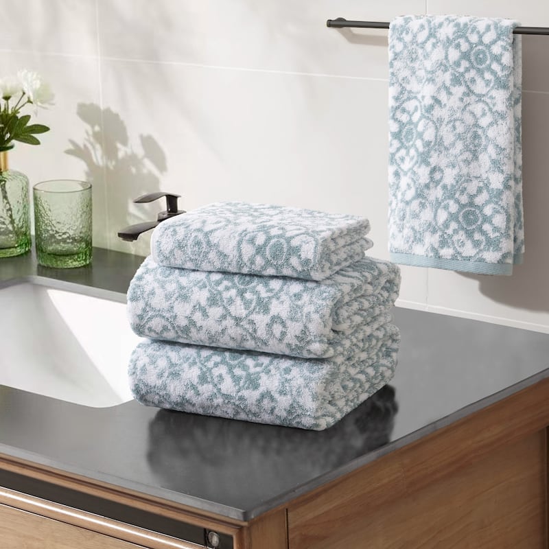 Jessica Simpson Aziza Collection Patterned Bath Towels, Set of 4