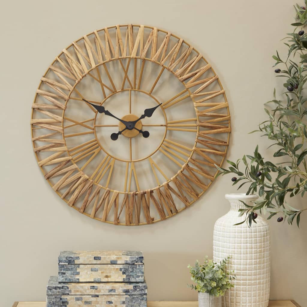 Brown Seagrass Woven Decorative Wall Clock with Gold Metal Frame
