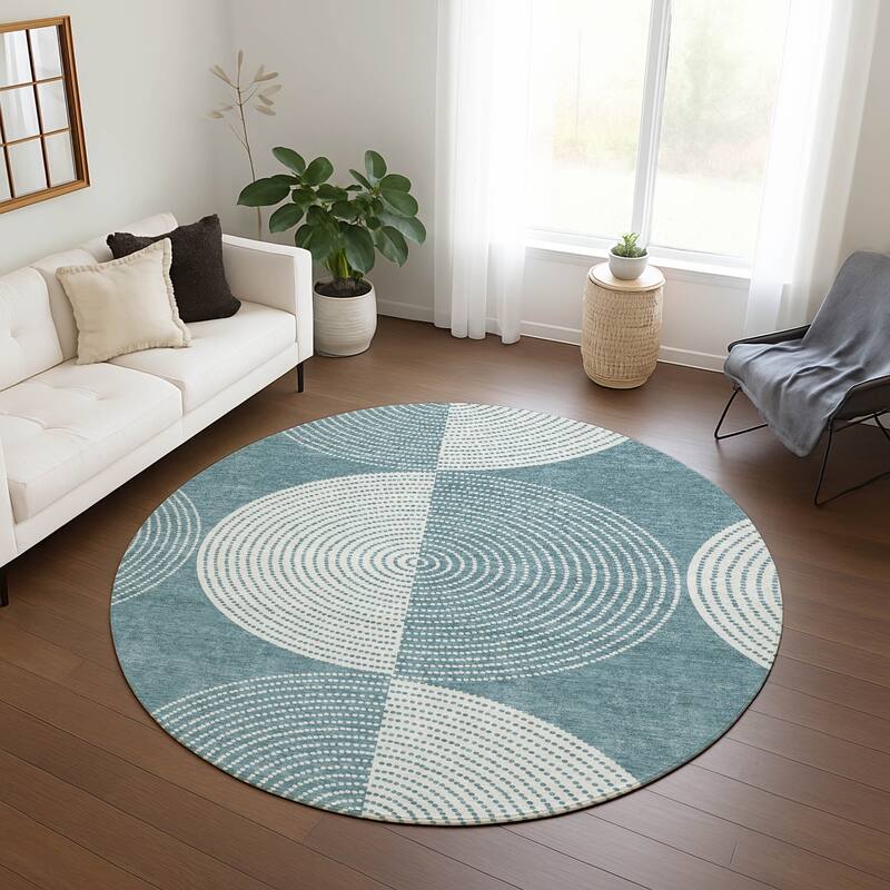 Machine Washable Indoor/ Outdoor Geo Circles Chantille Rug