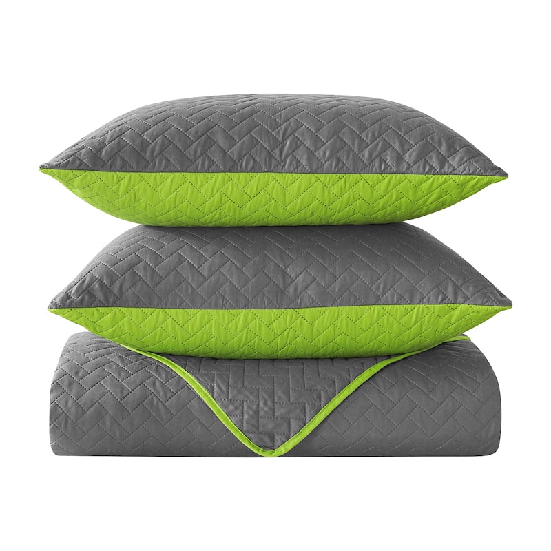 3-piece Fashionable Solid Embossed Quilt Set Bedspread Cover