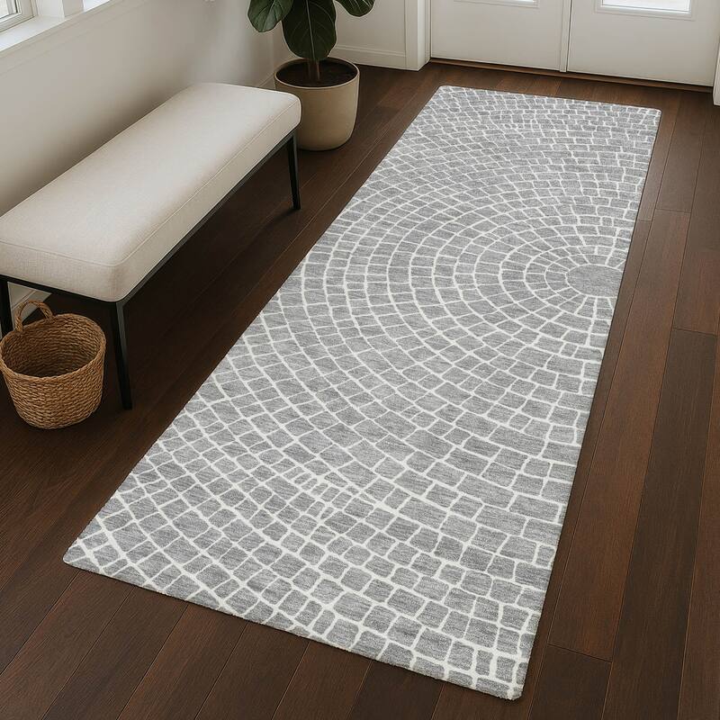 Machine Washable Indoor/ Outdoor Modern Gravity Chantille Rug