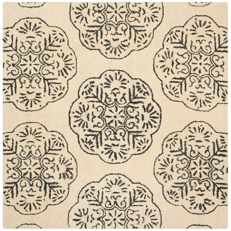 SAFAVIEH Handmade Bella Abygaelle Modern Floral Wool Rug - 6' Square - Ivory/Charcoal