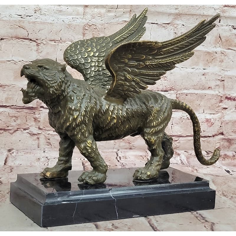 Majestic Griffin Bronze Sculpture - Mythical Imitative Lion-Eagle Creature Fantasy Art