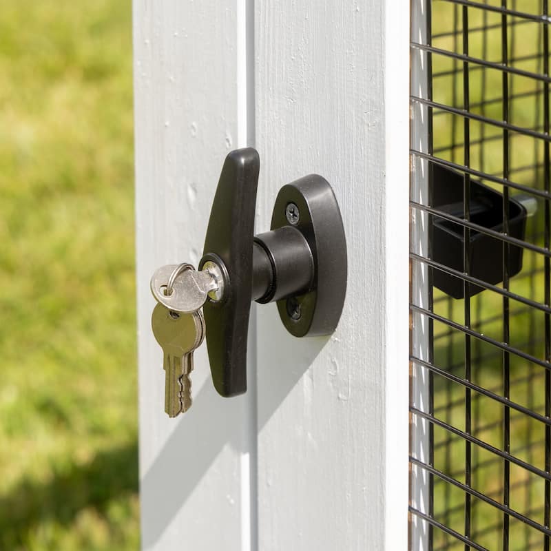 Backyard Discovery Sweetwater Cedar Wooden Chicken Coop, 4-6 Chickens