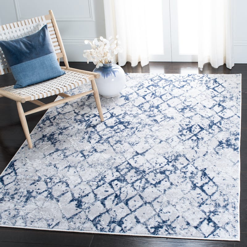 SAFAVIEH Amelia Selvete Modern Trellis Distressed Rug - 5'3" x 7'6" - Grey/Navy