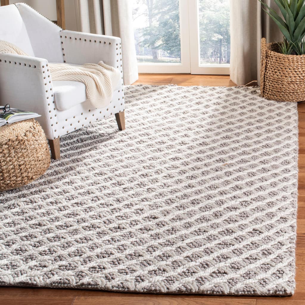 SAFAVIEH Handmade Natura Kumara Wool Rug