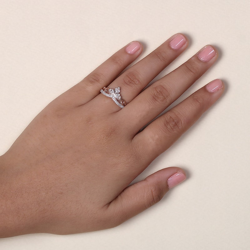 IGI Certified 1/8ct TDW Diamond Crown Wedding Ring in 10K Gold for Women