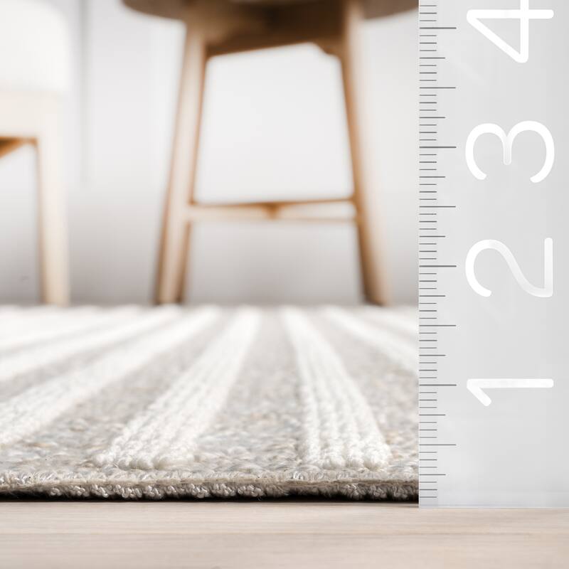 Nuloom Yulia Geometric Bands Machine Washable Area Rug