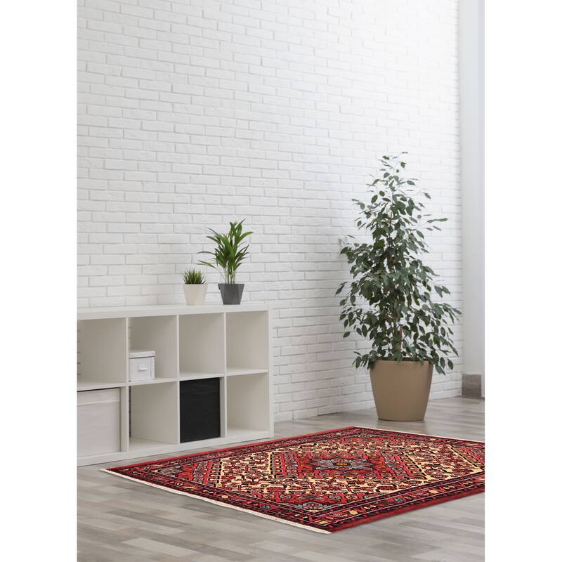 ECARPETGALLERY Hand-knotted Andelz Red Wool Rug - 3'5 x 4'4