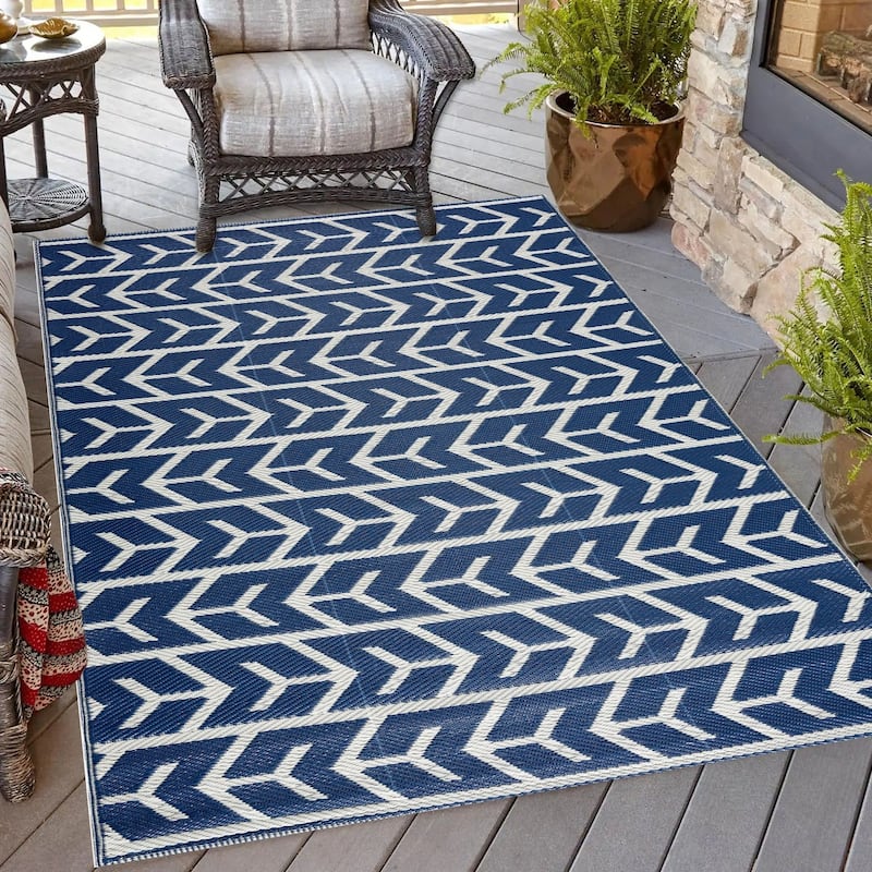 Playa Rug Outdoor Recycled Reversible Plastic Folded Mat/Rug Amsterdam Collection Lightweight & Weather, Water and UV Resistant