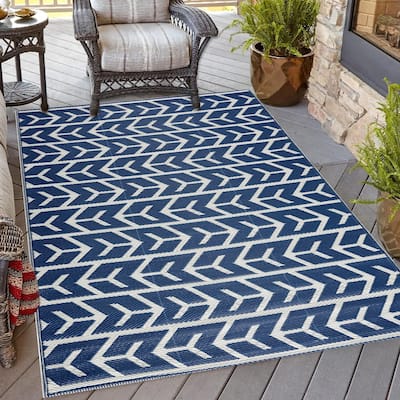 Playa Rug Outdoor Recycled Reversible Plastic Folded Mat/Rug Amsterdam Collection Lightweight & Weather, Water and UV Resistant