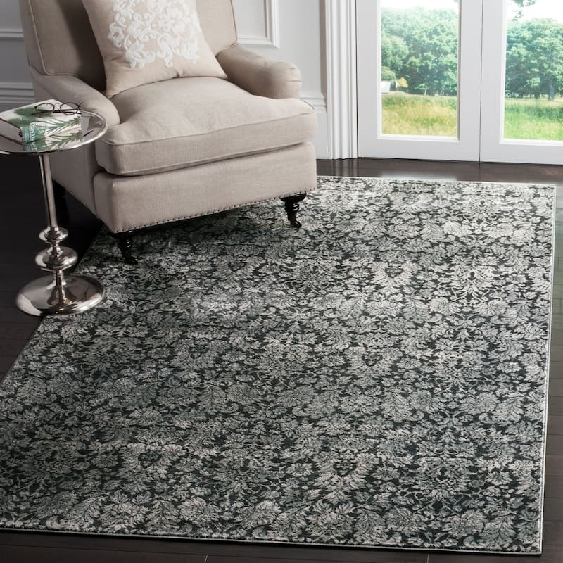 SAFAVIEH Vintage Distressed Boho Orpha Oriental Rug - 5'1" x 7'7" - Black/Light Grey