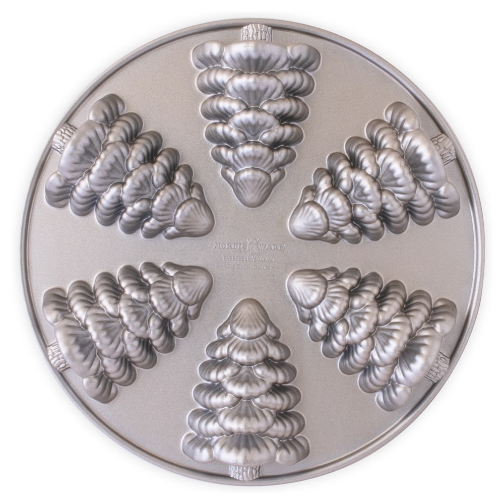 Nordic Ware Evergreen Cakelet Pan