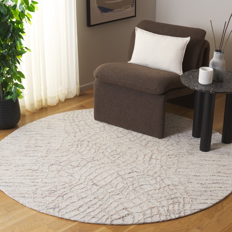 SAFAVIEH Handmade Ebony Teisuke Wool Rug - 6' Round - Beige/Grey
