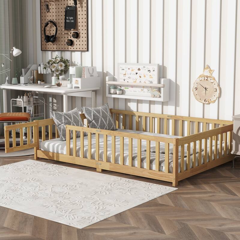 Floor Bed with Fence and Door - Natural