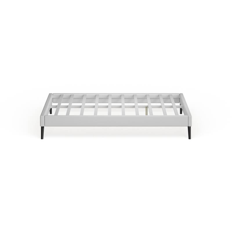 Carson Carrington Storfors White Wood Queen-size Platform Bed with Round Splayed Legs