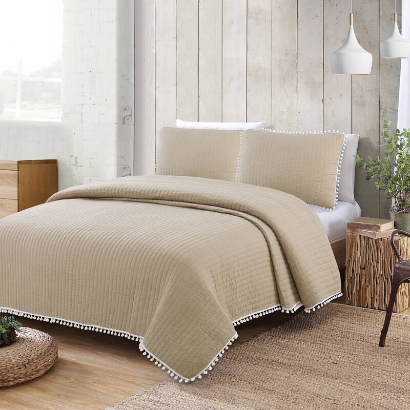 Estate Collection Costa Brava Pom-pom Cotton Quilt Set