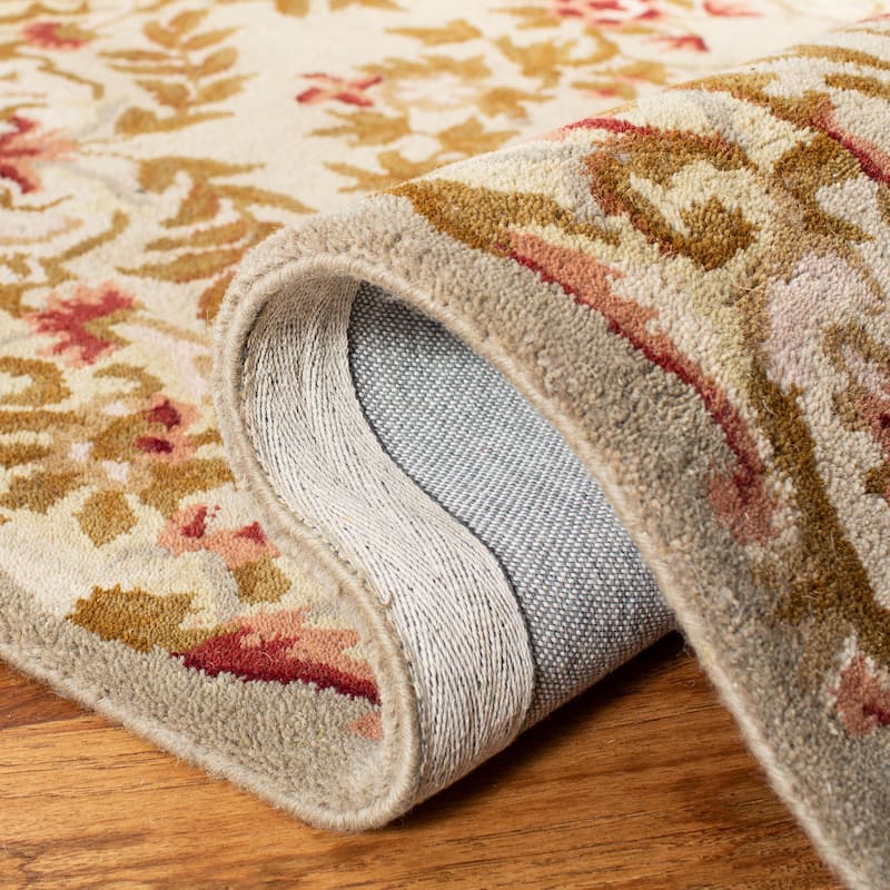 SAFAVIEH Handmade Classic Nediljka Traditional Oriental Wool Rug