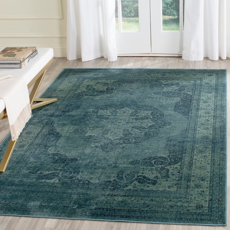 SAFAVIEH Vintage Ritienne Oriental Distressed Viscose Rug