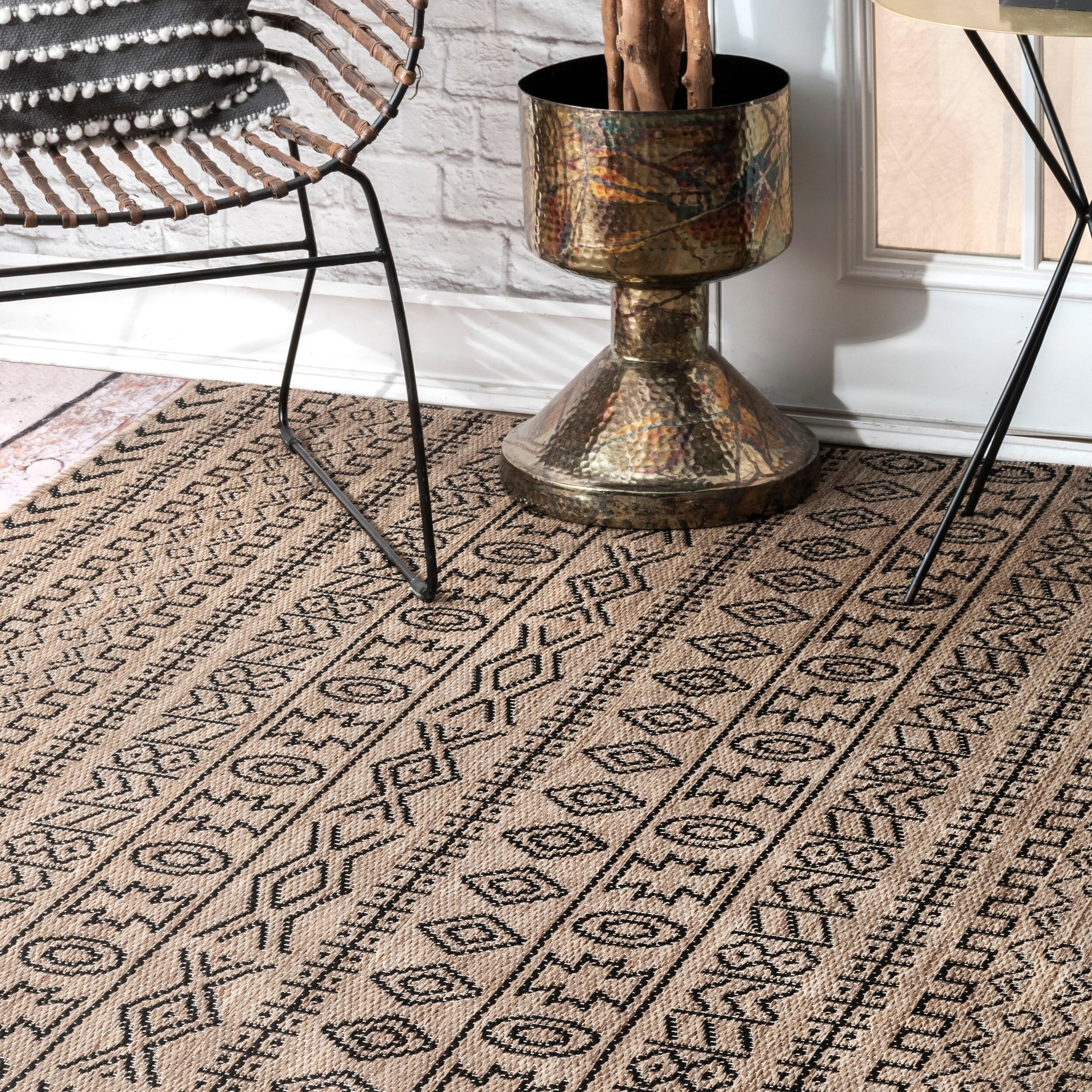 Nuloom Indoor Outdoor Transitional Tribal Aztec Geometric Area Rug On Sale Overstock 27299848
