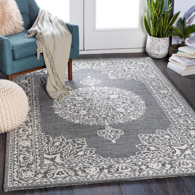 Mandira Handmade Medallion Wool Area Rug
