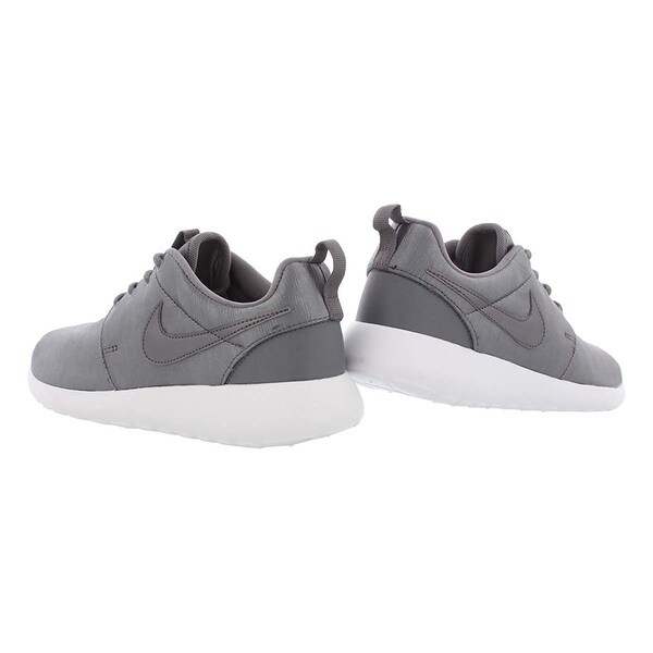 roshe one womens
