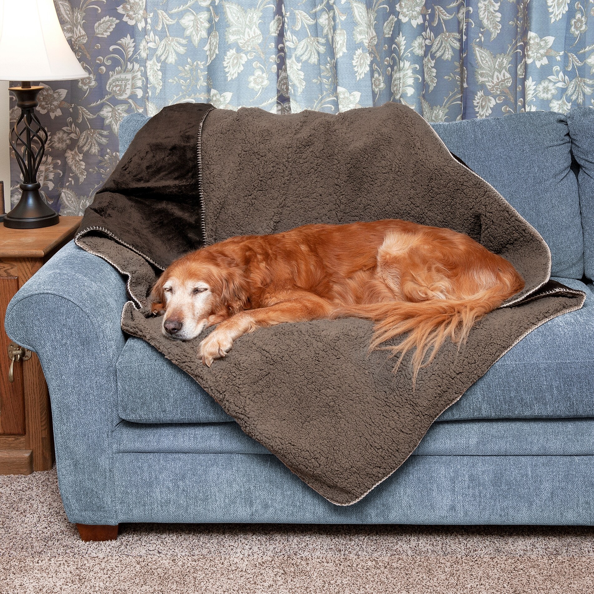Snuggly throws shop