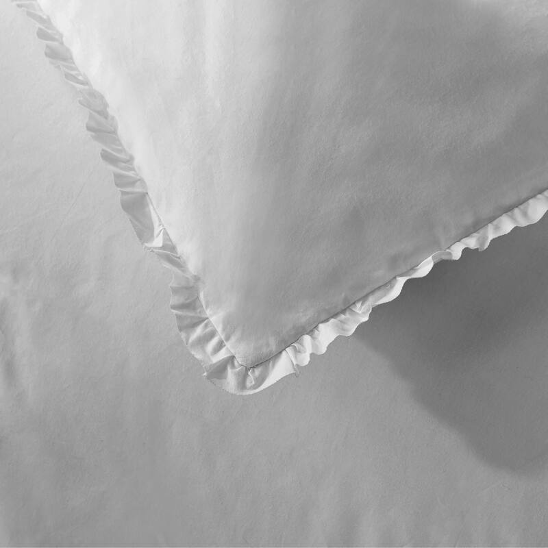 Ruffled Edge Down Comforter