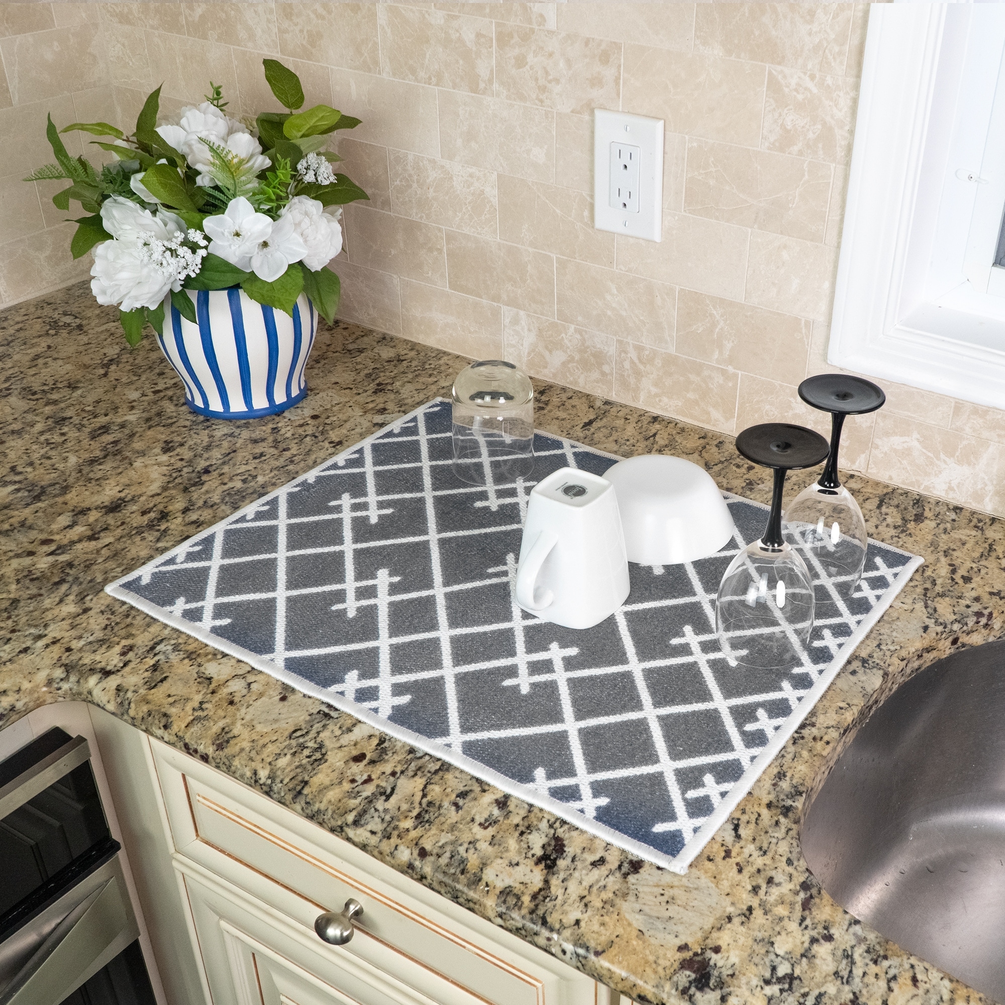 Dish drying pad bed sales bath beyond