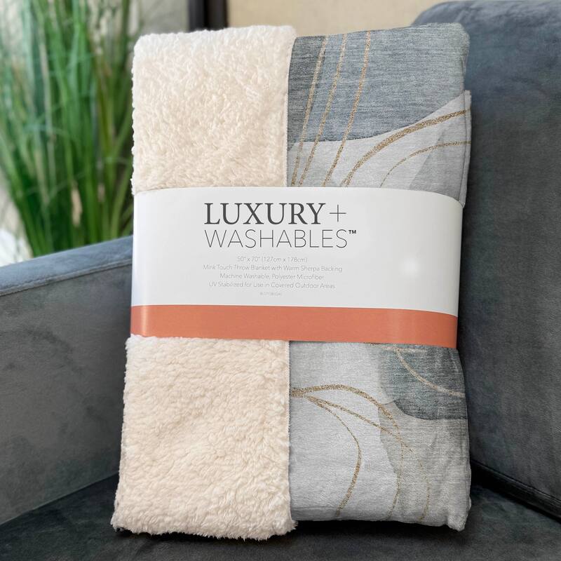 Premium Machine Washable Modern Glam Sherpa Throw Blanket