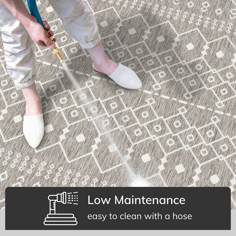 Well Woven Medusa Nord Nordic Lattice Indoor Outdoor Area Rug