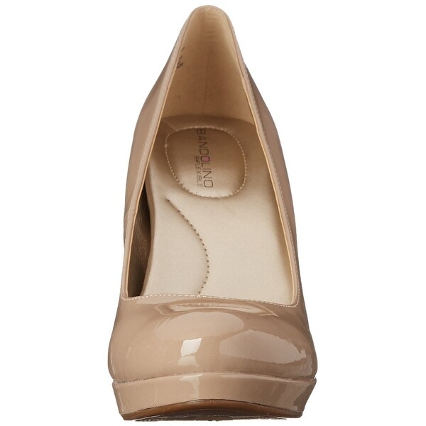 bandolino berta platform pump