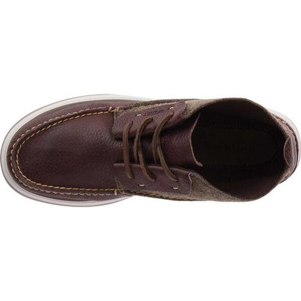sperry caspian chukka