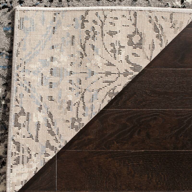 SAFAVIEH Evoke Missy Distressed Vintage Boho Rug