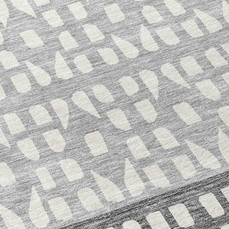 Machine Washable Indoor/ Outdoor Stripe Geo Chantille Rug