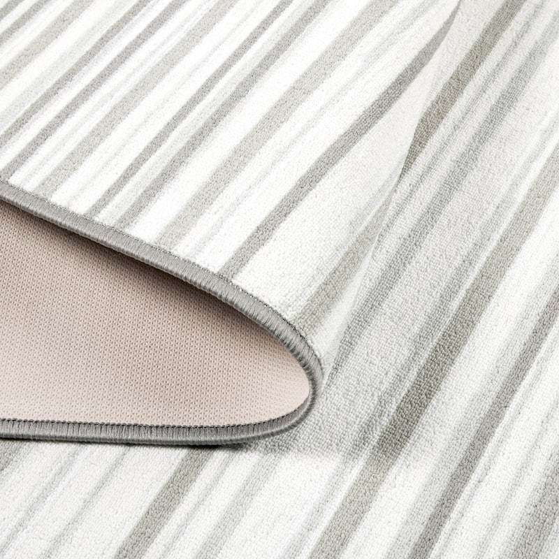 TOWN & COUNTRY BASICS Layne Everwash® Area Rug