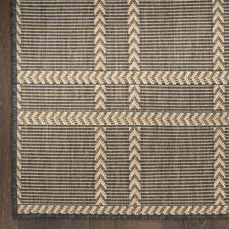 Nourison Horizon Indoor/Outdoor Geometric Area Rug