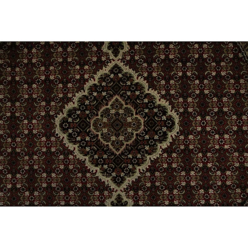 Hand Knotted Oriental 100% Wool Carpet Traditional Floral Red Tabriz-Mahi Area Rug - 4' 9'' X 4' 10''