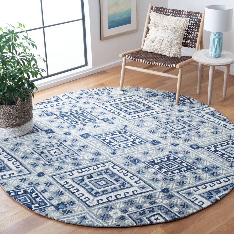 SAFAVIEH Handmade Aspen Idit Boho Tribal Wool Rug - - 7' Round - Grey/Navy