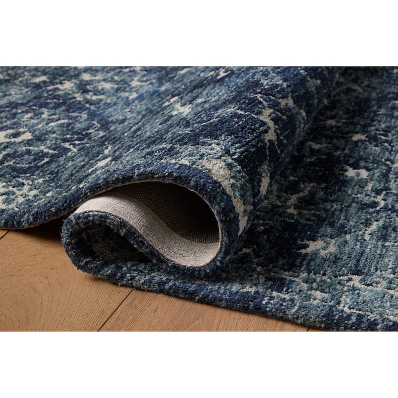 Alexander Home Paxen Traditional Area Rug