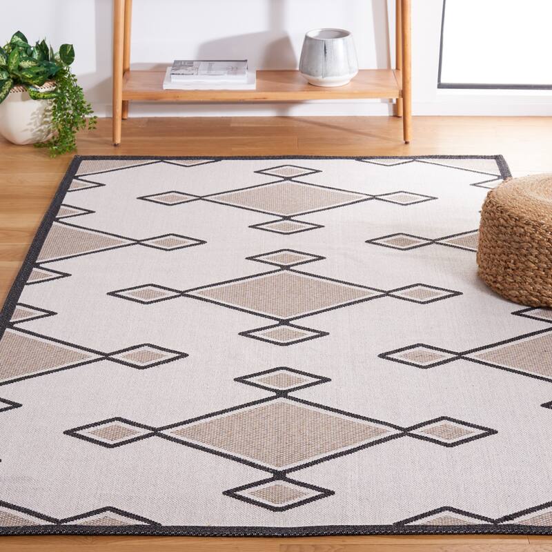 SAFAVIEH Augustine Davida Moroccan Boho Tribal Rug - 8' x 10' - Beige/Black