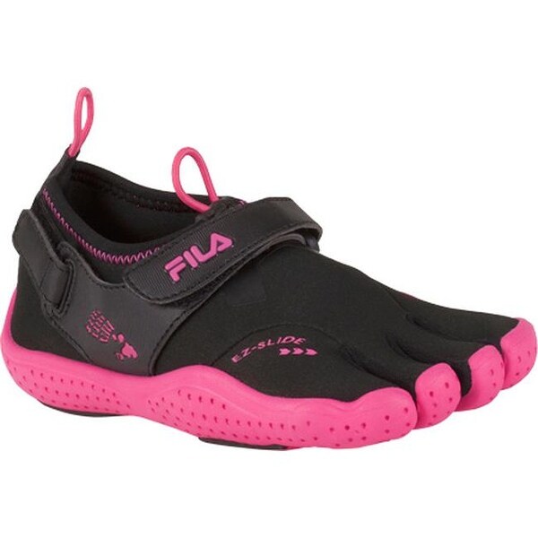 baby pink fila