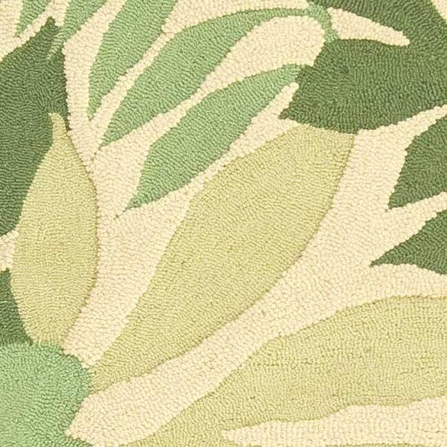 SAFAVIEH Handmade Berkeley Charlotta Botanical Wool Rug
